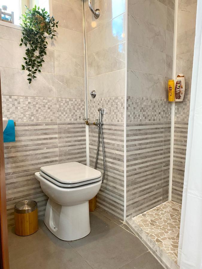 Casa Con Terrazzo In Centro Apartment Naples Exterior photo